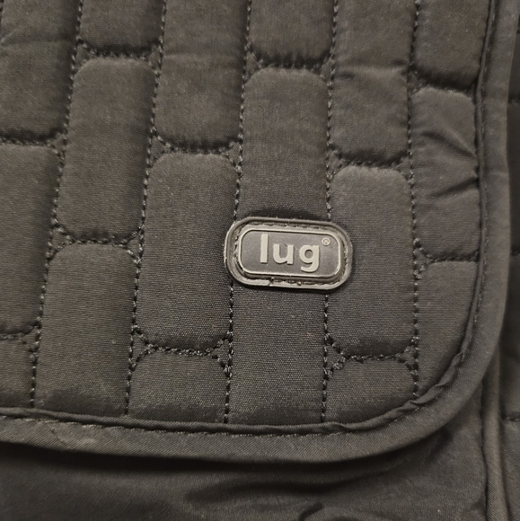 Lug Black Quilted messenger crossbody travel bag baby diaper bag - Picture 4 of 15